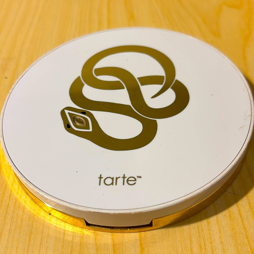 Rainforest Temptations - Tarte eyeshadow and blush palette